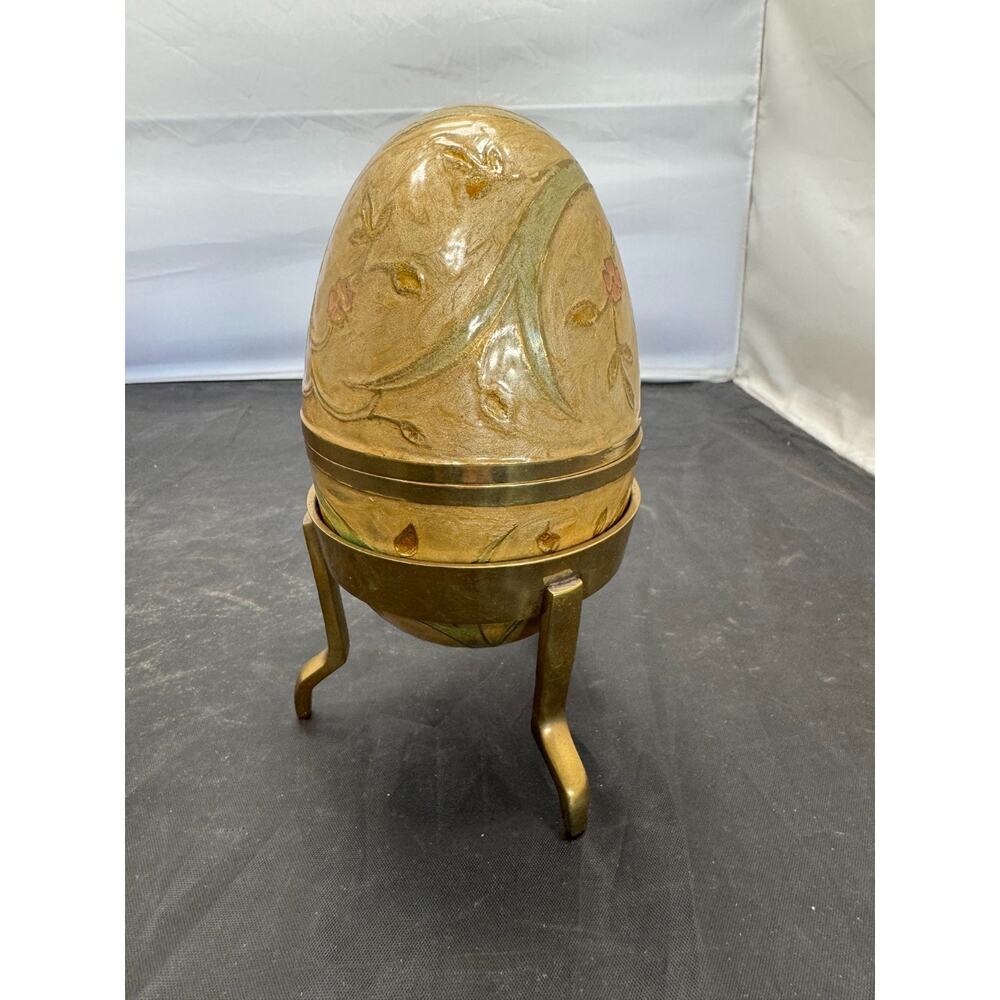 VTG Cream Pink Green Cloisonne Enamel Brass Egg On Stand Lift Off Trinket Box 6" - Picture 3 of 10